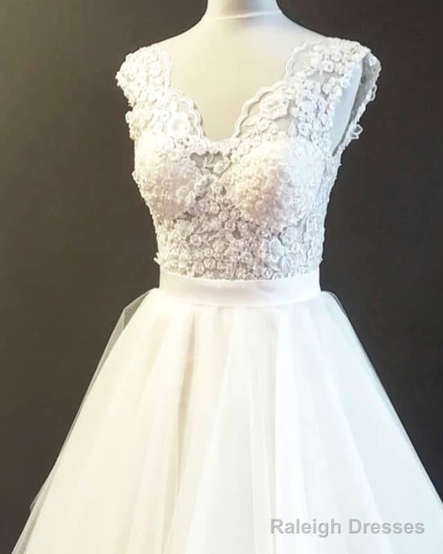 Short Lace Embroidery V Neck Wedding Dresses