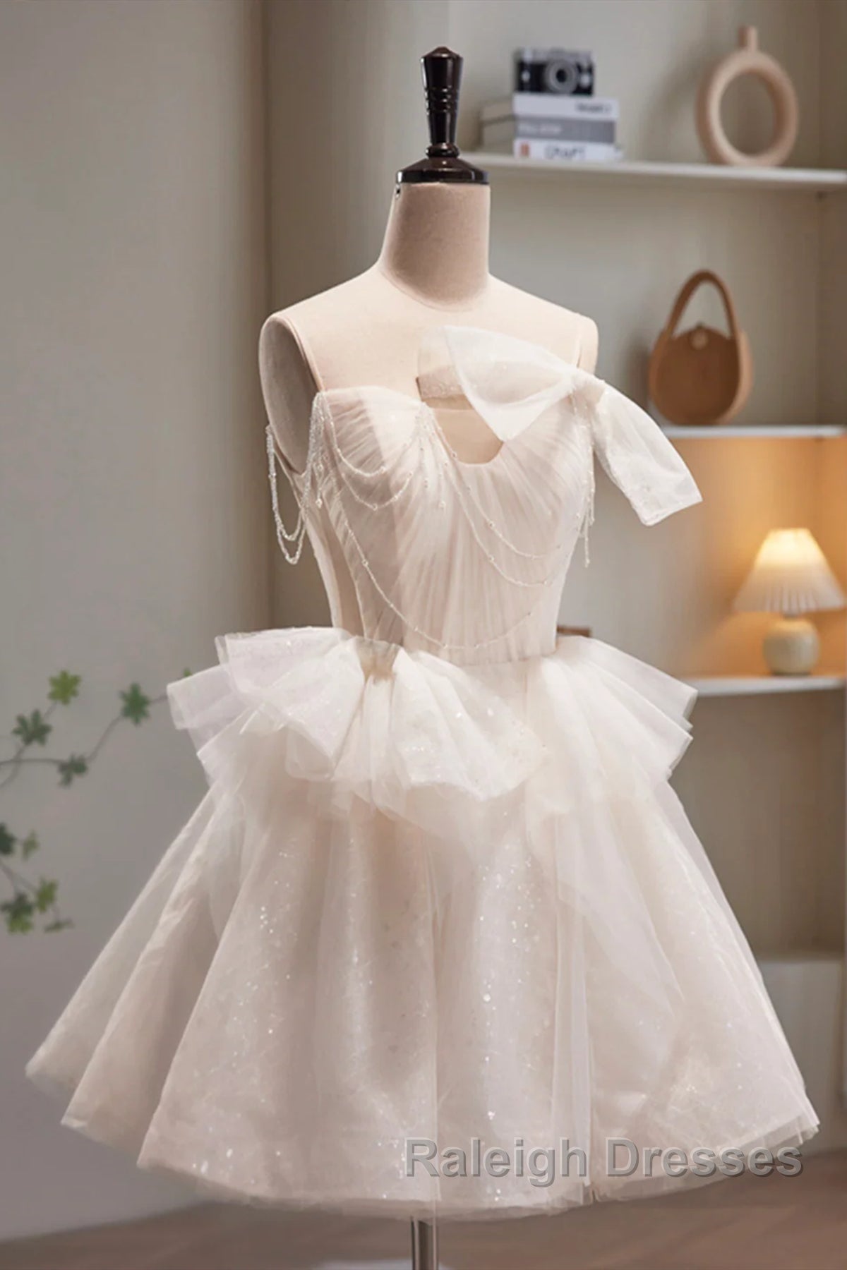 Short Light Champagne Tulle Prom Dress Short Champagne Tulle Prom Homecoming Dress Secondary image