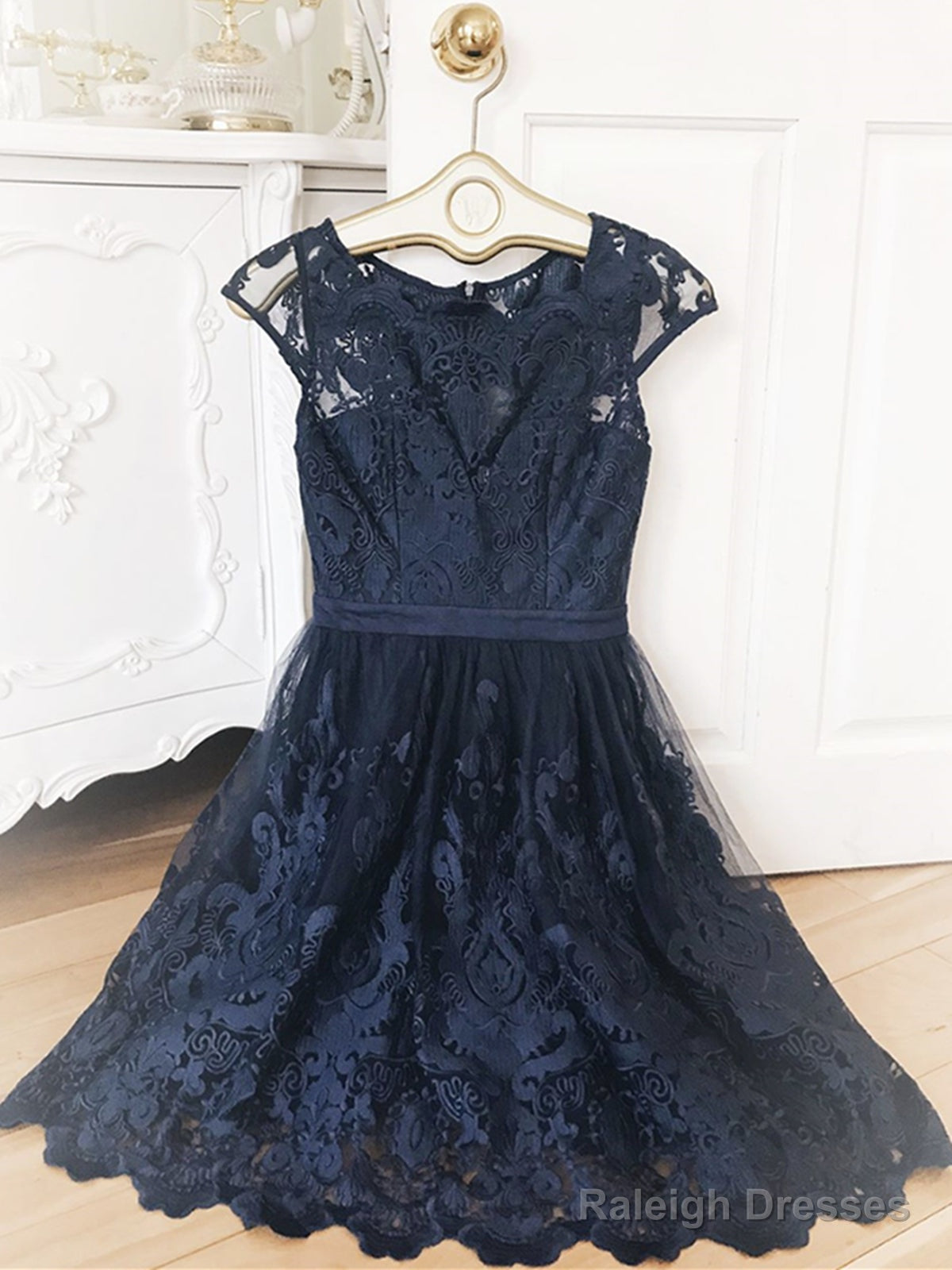 Short Navy Blue Lace Prom Dresses, Dark Blue Short Lace Formal Bridesmaid Dresses Main image