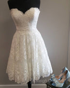 Short Sweetheart Summer Lace Wedding Dress