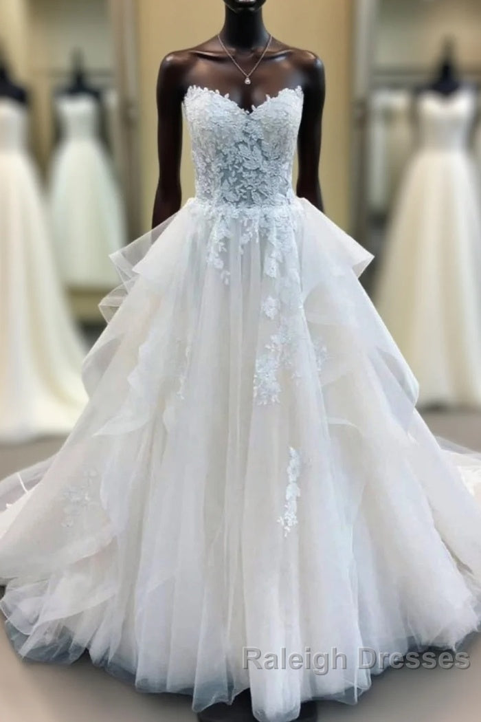 Showprettydress Long A-Line Strapless Lace Tulle Wedding Dress
