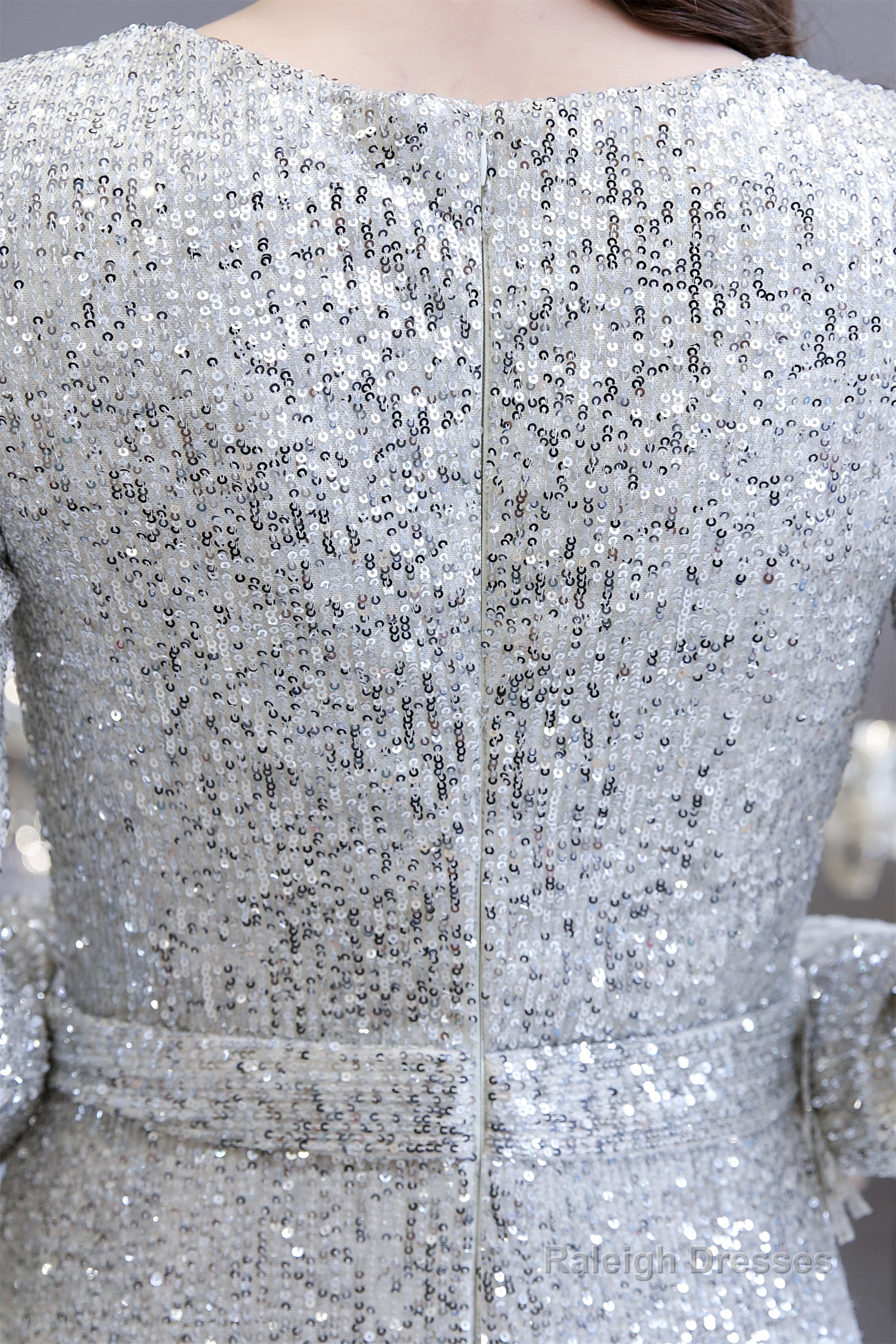 Long Sleeve V Neck Floor Length Crystal Beaded Sequins Mermaid Prom Dresses