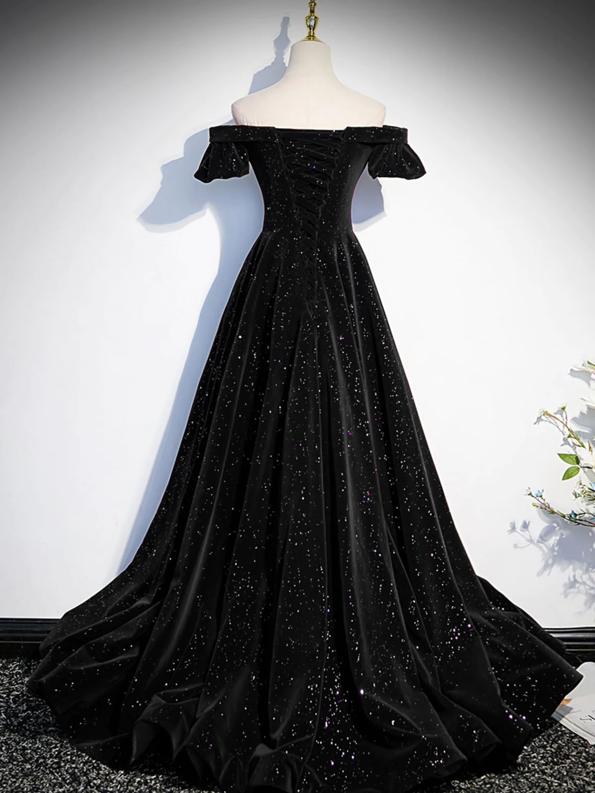 Simple A line Off the Shoulder Shiny Green Black Long Prom Dresses