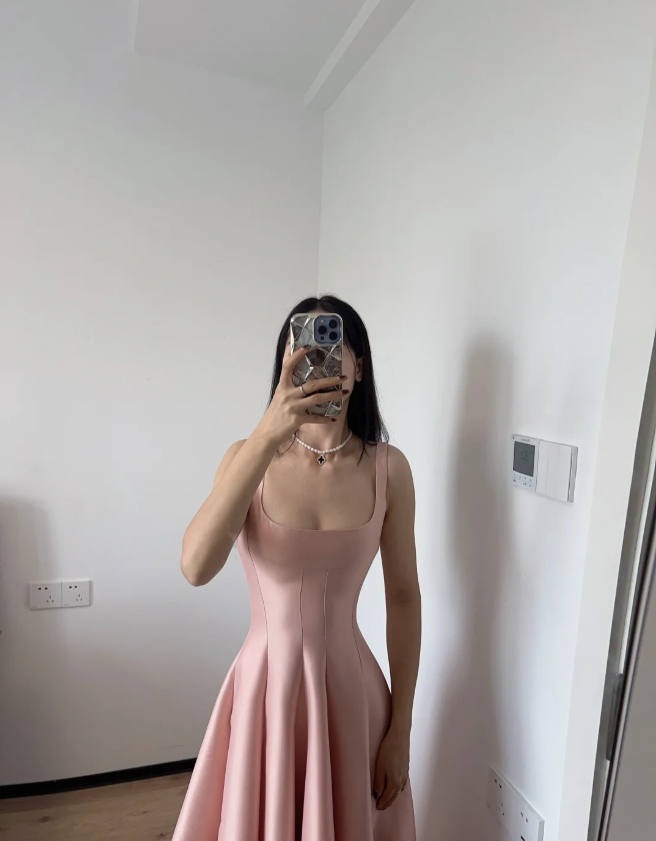 Simple And Elegant Pink A-Line Square Neck Halter Satin Formal Prom Dress