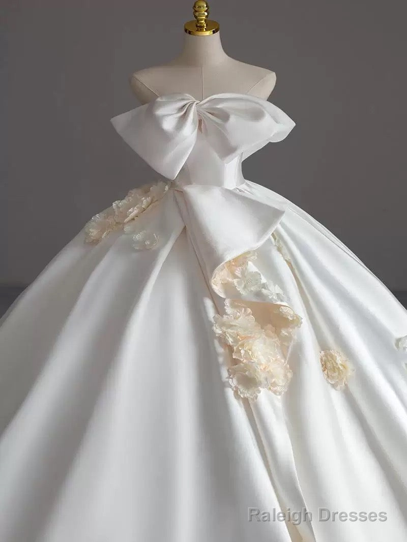 Simple Ball Gown Strapless Sleeveless Satin White Wedding Dresses Brides Dress With Bow