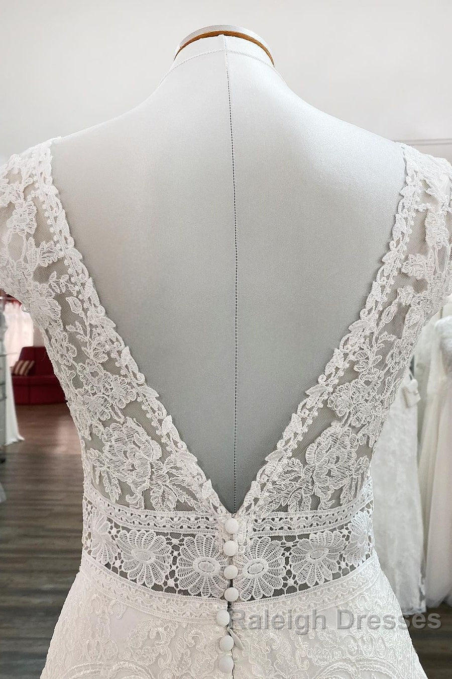 Simple Long A Line V Neck Tulle Appliques Lace Wedding Dresses
