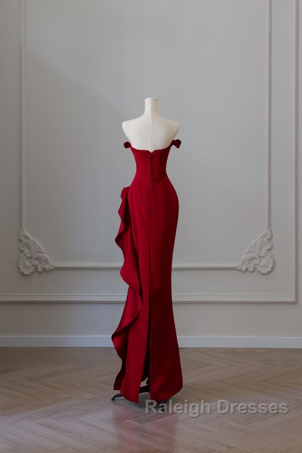 Simple Mermaid Off The Shoulder Neckline Burgundy Sequin Long Prom Dresses Secondary image