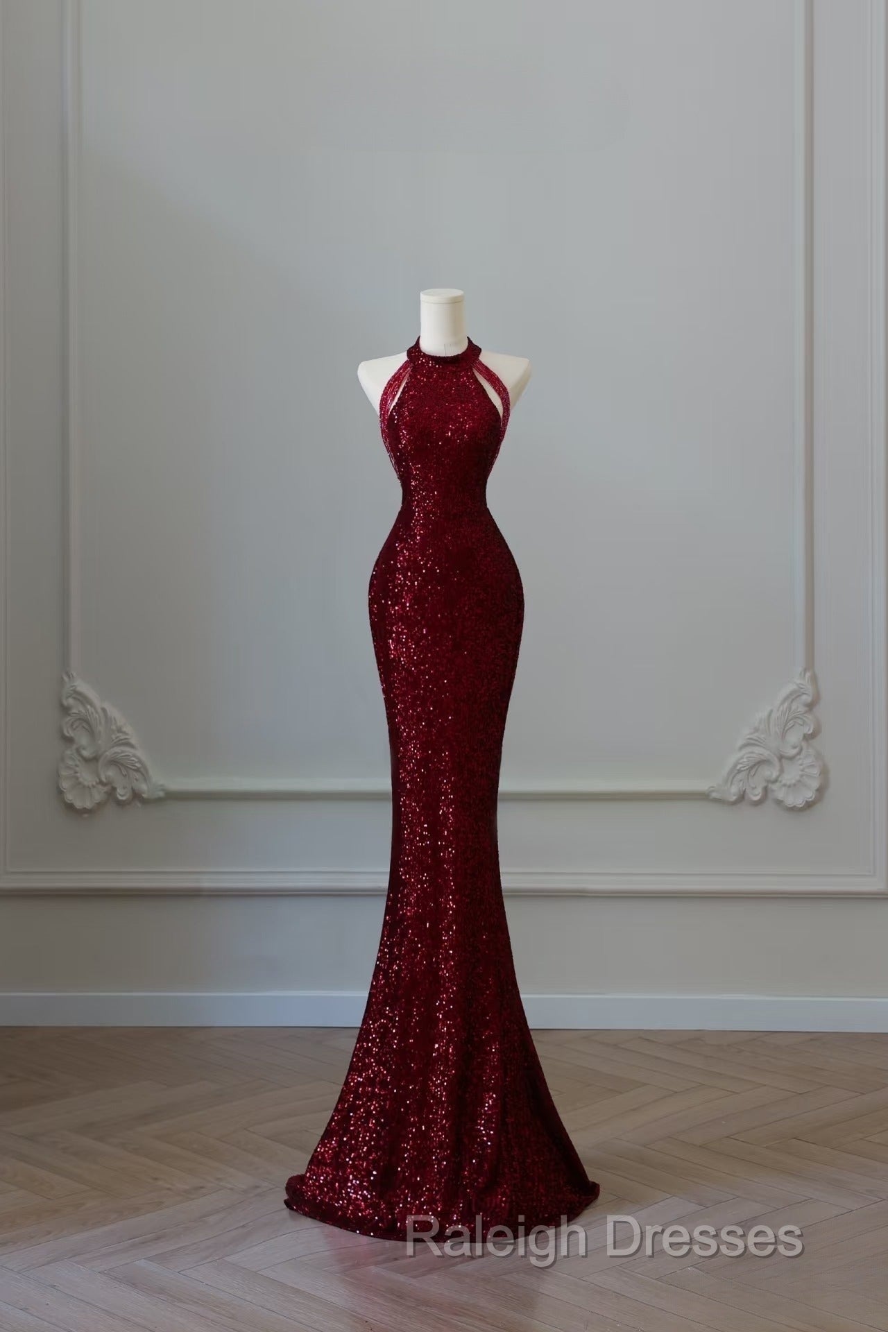 Simple Mermaid Scoop Neckline Burgundy Sequin Long Prom Dresses