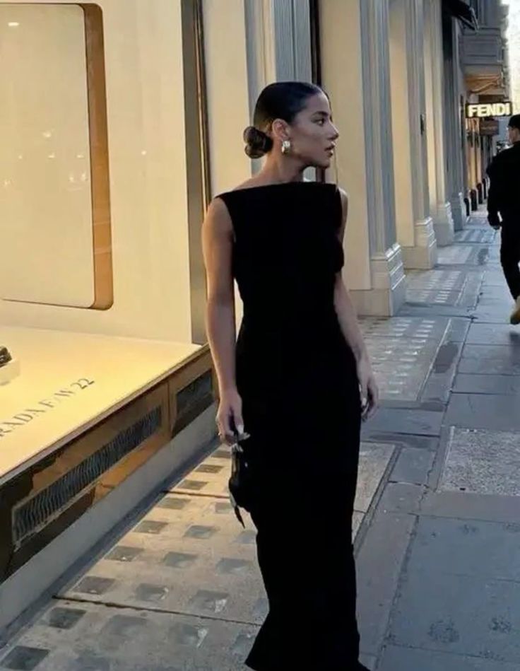 Simple Mermaid Straps Floor Length Sleeveless Black Prom Dresses Secondary image
