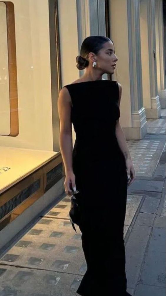 Simple Mermaid Straps Floor Length Sleeveless Black Prom Dresses