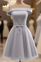 Simple Off Shoulder Grey Tulle Applique Bridesmaid Dress Knee Length Prom Dresses