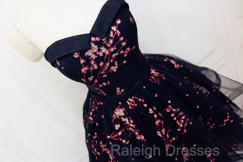 Simple Short Black Tulle Party Dress With Floral, Lovely Short Prom Dress