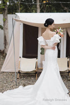 Simple Sweetheart Ruffles Mermid Satin Wedding Dress