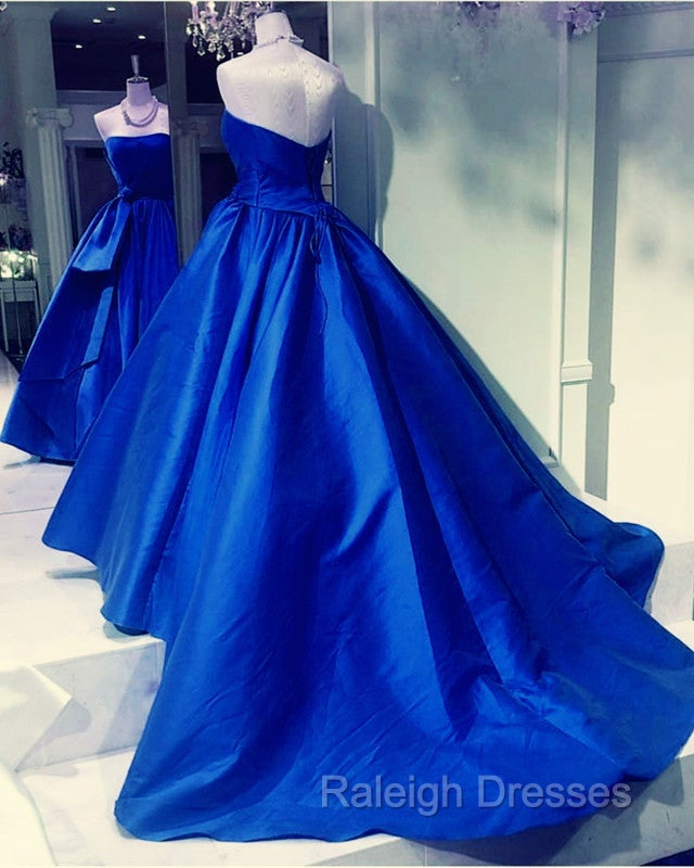 Sleeveless Ball Gowns Satin Dresses With Bow Sashes