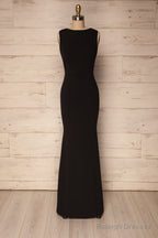 Sleeveless Black Scoop Neck Long Bridesmaids Dress