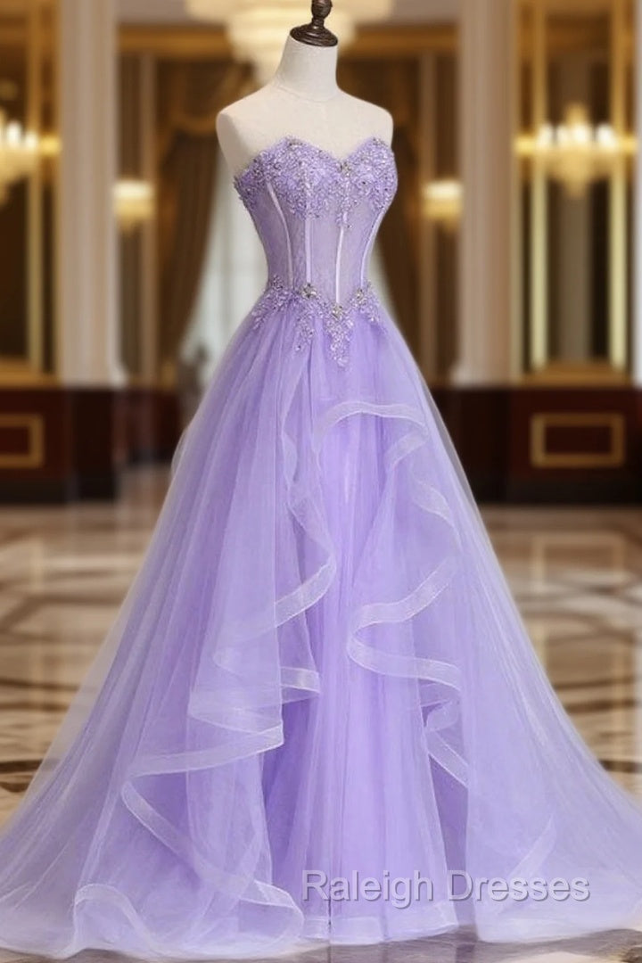 Sleeveless Sweetheart Sweep Train A-line/Princess Tulle Prom Dress With Beading Appliqued Main image