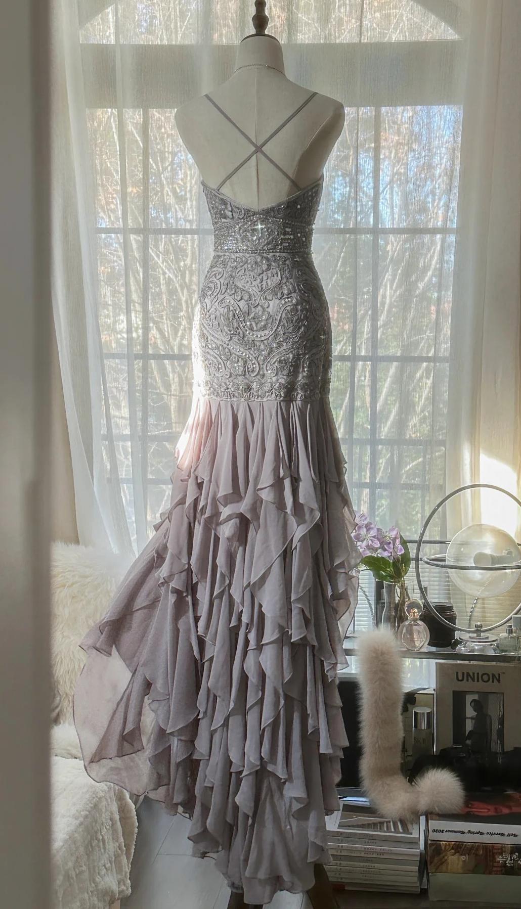 Elegant Purple Spaghetti Strap Appliques Bodycon Open Back Prom Dress Chiffon Sequin Long Prom Dress
