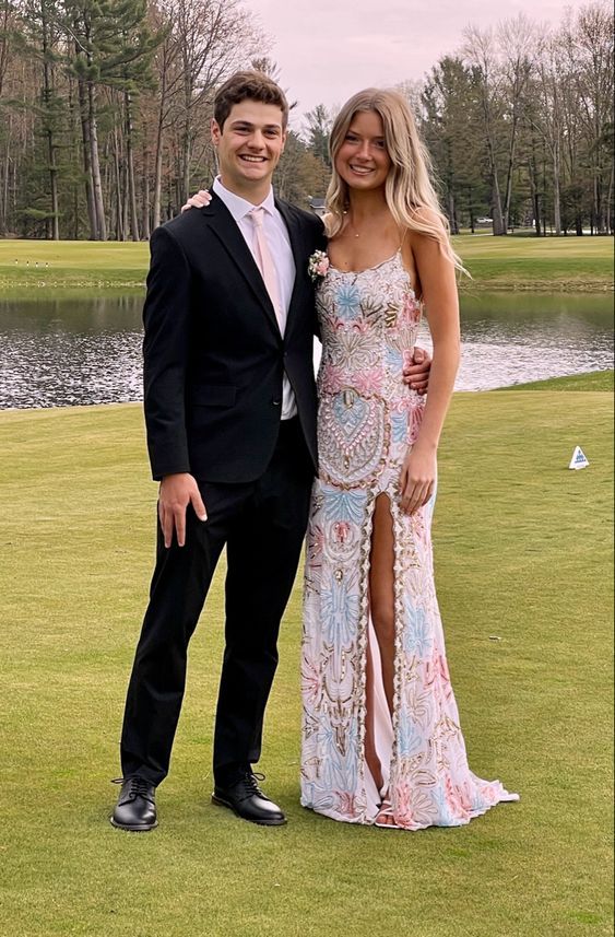 White Gorgeous Shiny Exquisite Beaded Spaghetti Strap Sequined Backless Long Chiffon Ball Gowns Prom Dresses Prom Gowns Holiday Prom Dresses