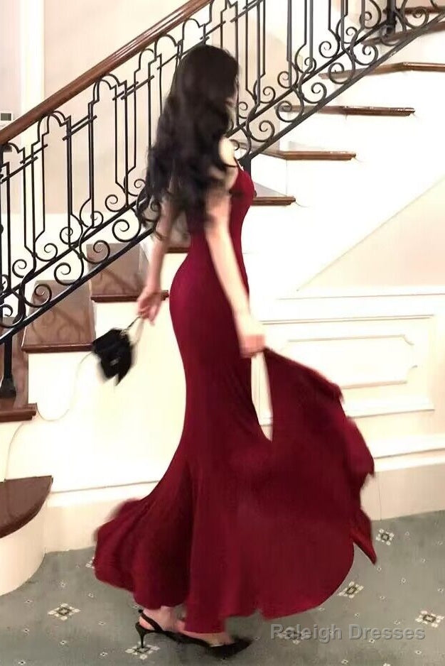 Spaghetti Straps Burgundy Mermaid Long Prom Dress Secondary image