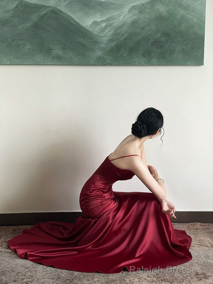 Spaghetti Straps Red Mermaid Long Prom Dress