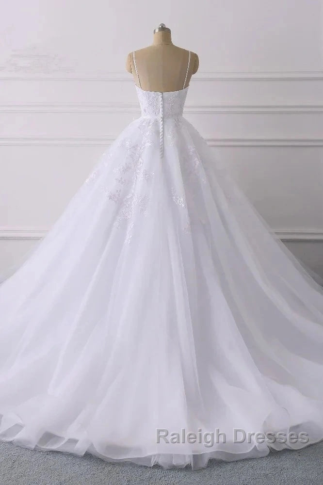 Spaghetti-Straps V-Neck Wedding Dresses With Lace Appliques