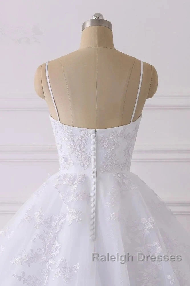 Spaghetti-Straps V-Neck Wedding Dresses With Lace Appliques