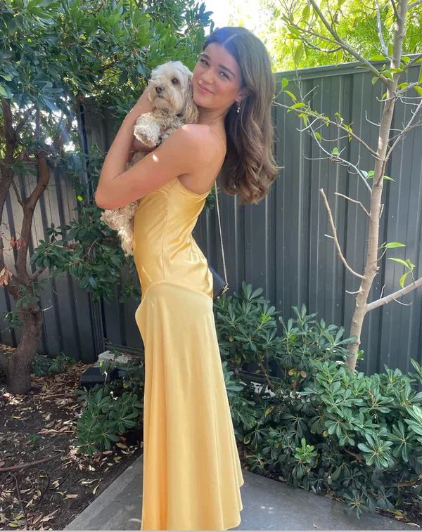 Spaghetti Strps Yellow Slit Long Prom Dresses
