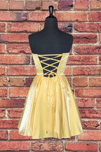 Strapless Lace-Up Yellow Satin Homecoming Dresses Short Cocktail Dress