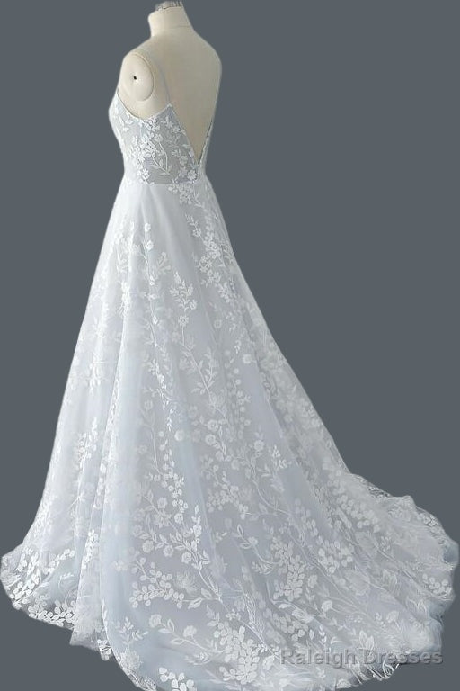 Straps A-Line Lace Wedding Dress With Open Back