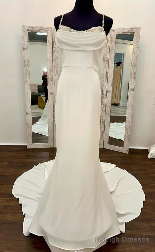 Straps Open Back Mermaid Wedding Dress With Pearls Secondary image