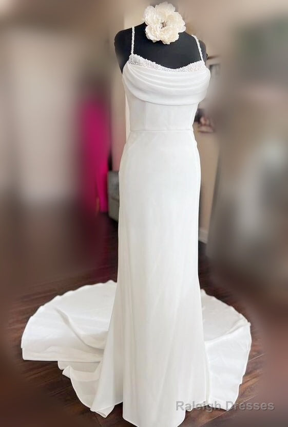 Straps Open Back Mermaid Wedding Dress With Pearls Main image