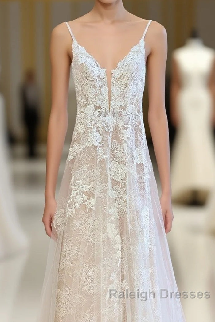 Stunning Long A Line Spaghetti Straps Tulle Lace Wedding Dresses Main image