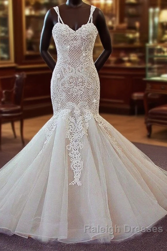 Stunning Long Mermaid Spaghetti Strap Lace Wedding Dresses