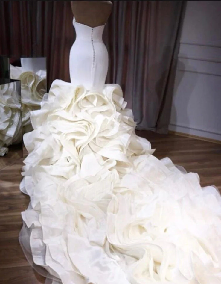 Stunning White Strapless Ruffles Long Train Mermaid Wedding Dresses Secondary image