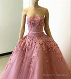 Stylish Lace Embroidery Strapless Tulle Ball Gown Prom Dress