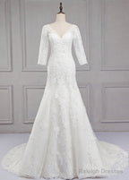 Sweep Train V-Neck 3/4 Sleeves Lace Wedding Dresses