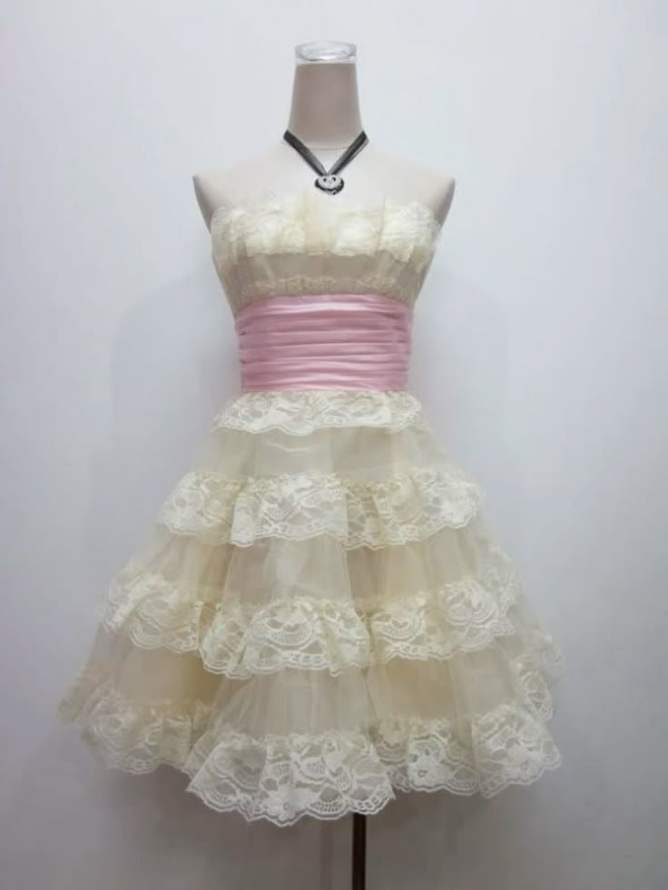 Sweet 16Th Ball Gowns Strapless Lace Short Homecoming Dresses Birthday Outfits Main image