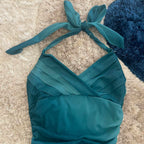 Sweet Glitter Halterneck V-Neck Ruffled Mini 16Th Birthday Homecoming Dresses