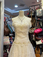 Sweet Ivory Heart-Shaped Neckline Embroidered Layered Lace Formal Prom Dress
