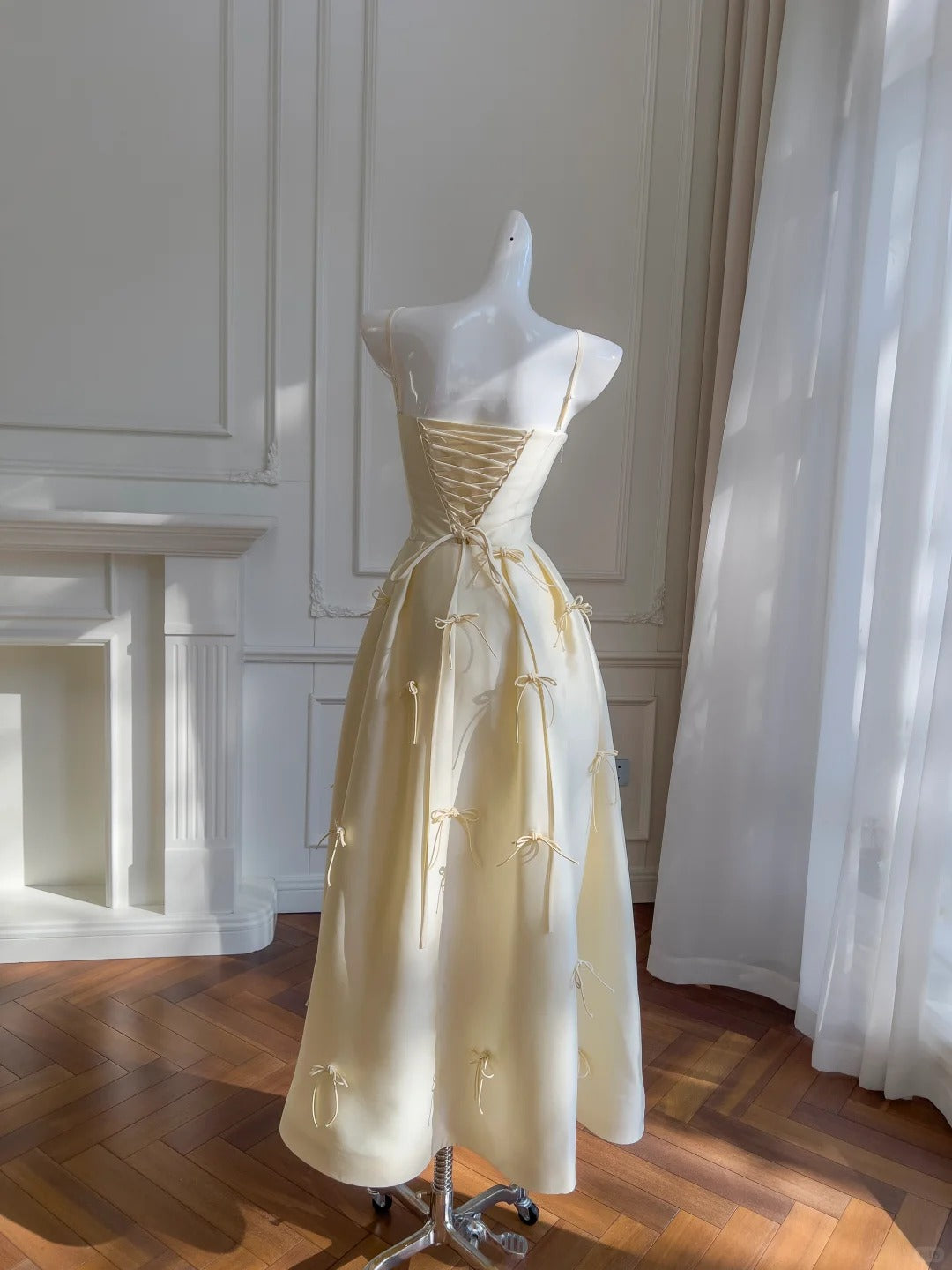 Sweet Light Yellow A-Line Spaghetti Strap Bow Satin Long Formal Prom Dress Bridesmaid Dress