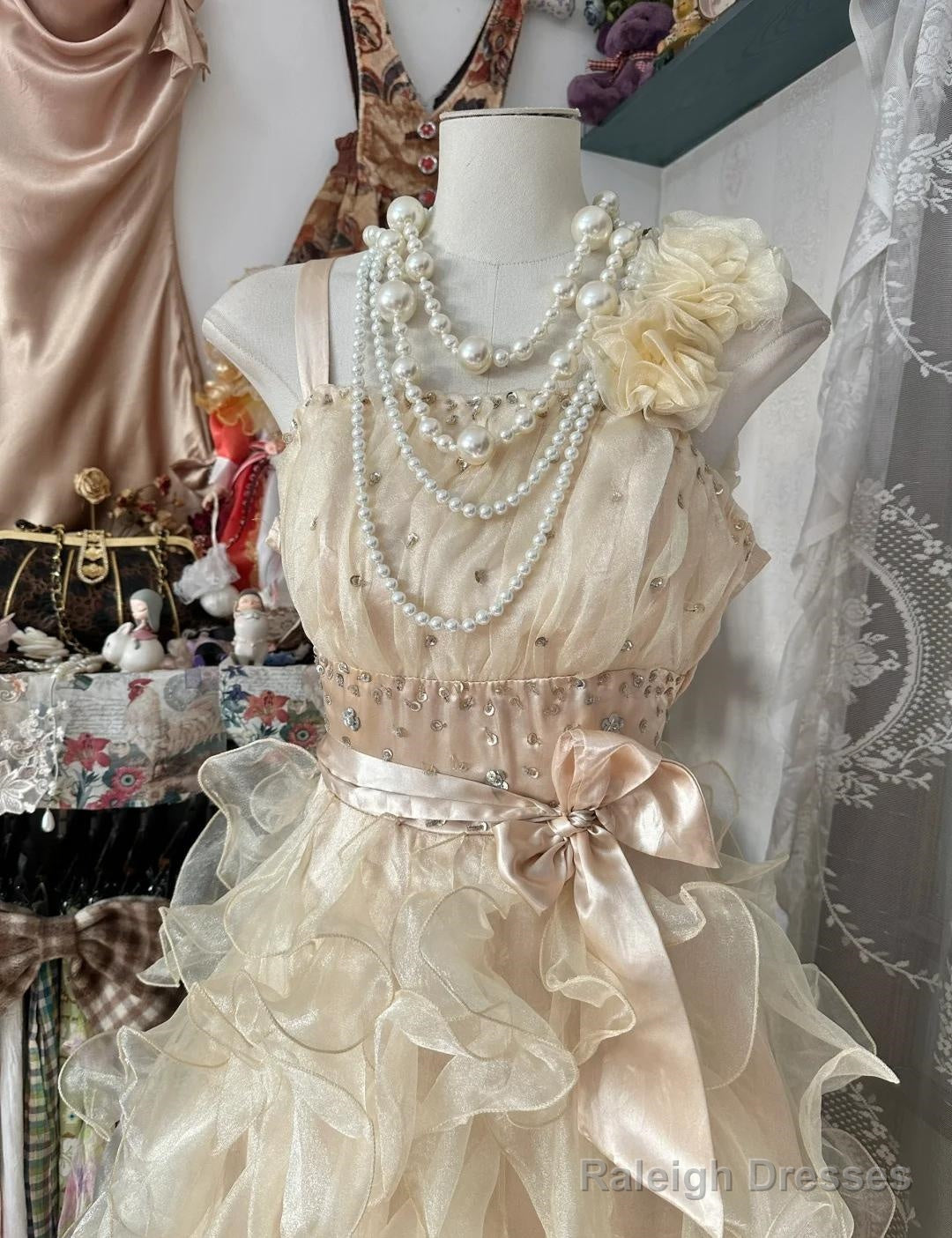 Sweet Light Yellow A-Line Spaghetti Straps Tulle Layered Prom Dress Beaded Sequin Birthday Dress Secondary image