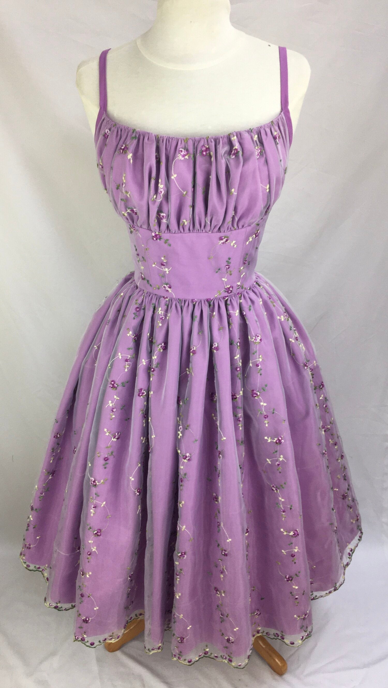 Sweet Purple Flower Embroidery Waist A-Line 16Th Birthday Homecoming Dress Secondary image
