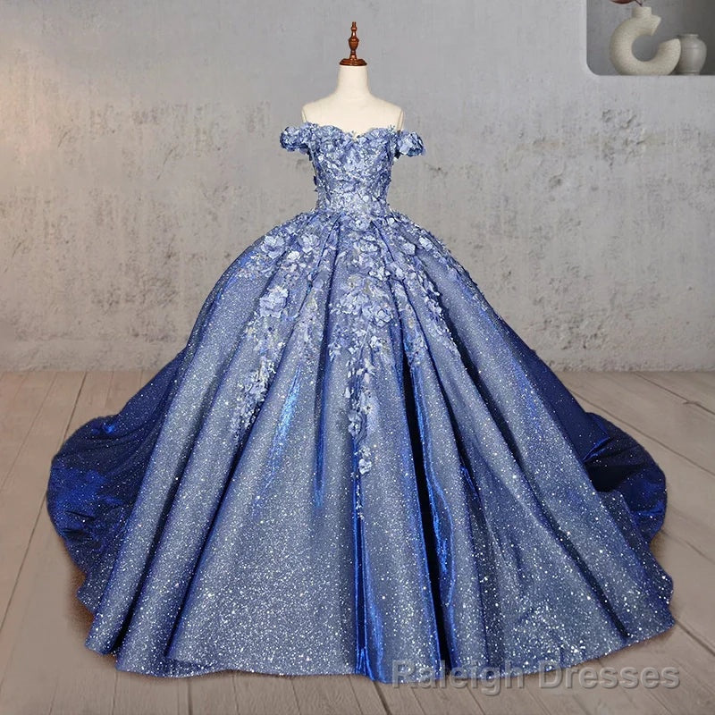 Sweetheart Ball Gown Off-the-shoulder Quinceanera Dresses with 3D Flower and Pearls Secondary image