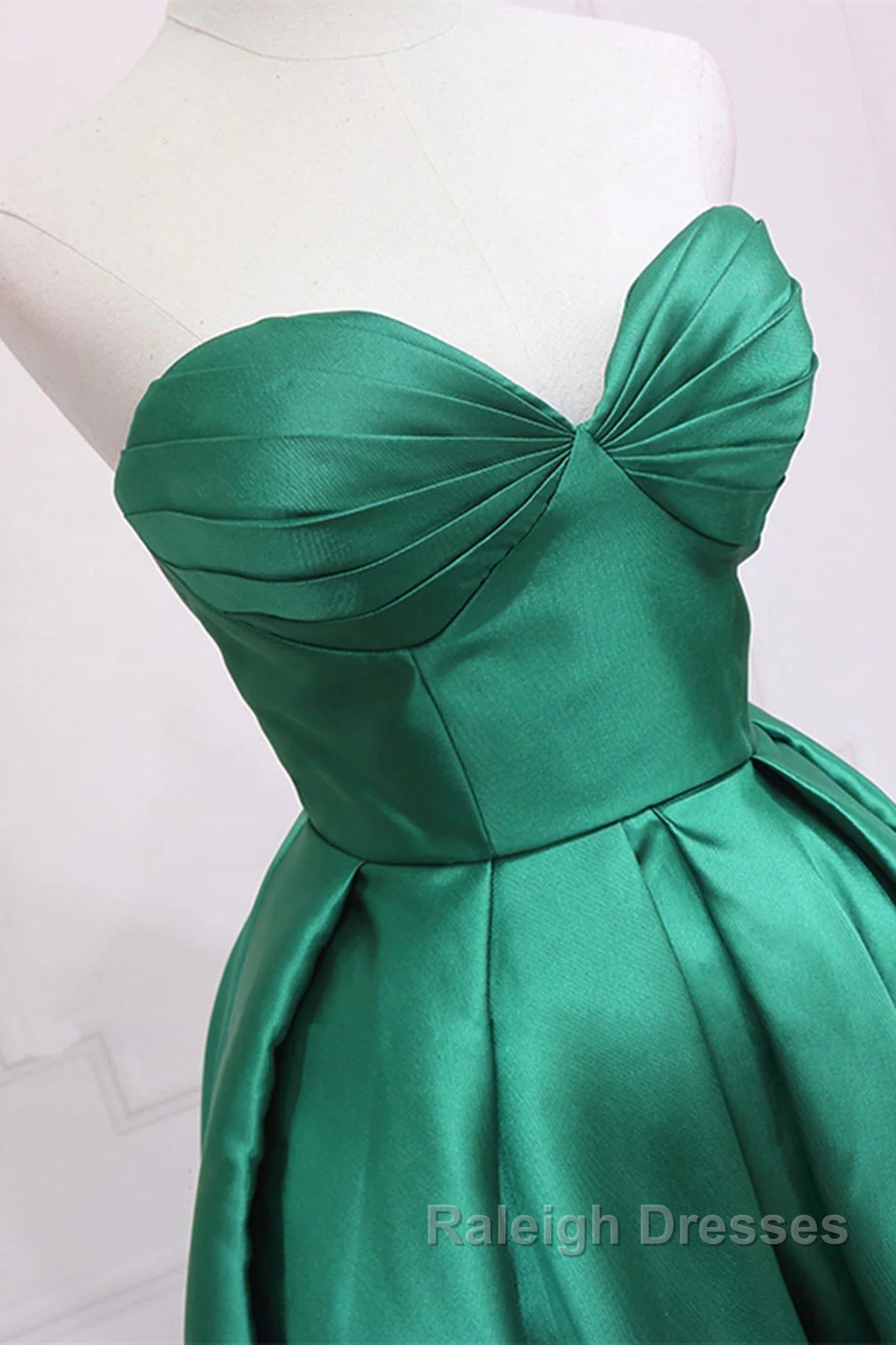 Sweetheart Neck Green High Low Prom Dresses, Green High Low Graduation Homecoming Dresses Secondary image