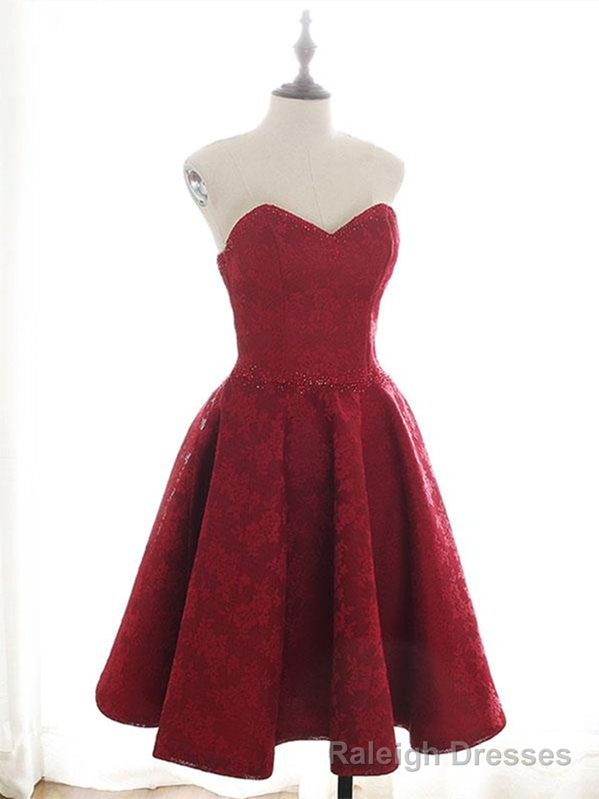 Sweetheart Neck Short Burgundy Lace Prom Dresses, Short Wine Red Lace Formal Prom Dresses Secondary image