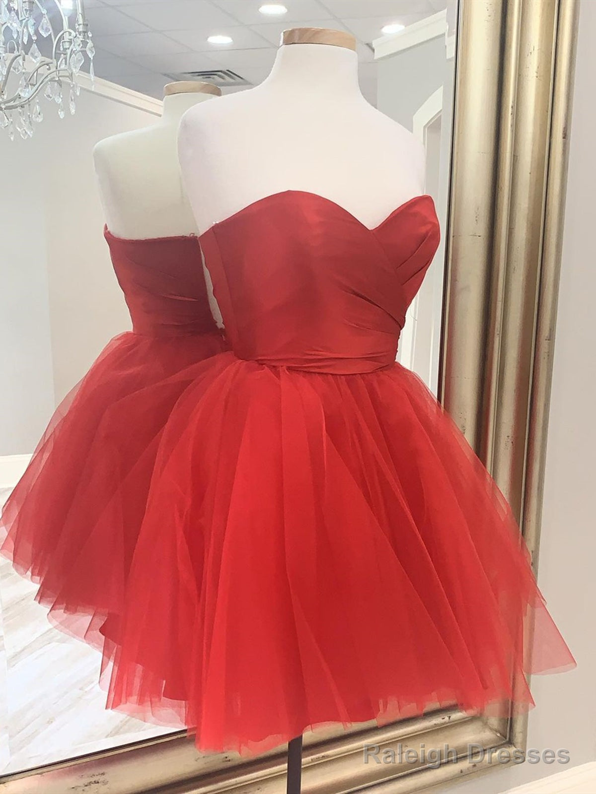Sweetheart Neck Short Red Prom Dresses, Short Red Formal Graduation Dresses Main image