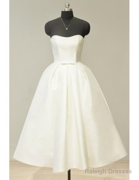 Sweetheart Tea Length Ivory Satin Vintage Wedding Dresses Main image