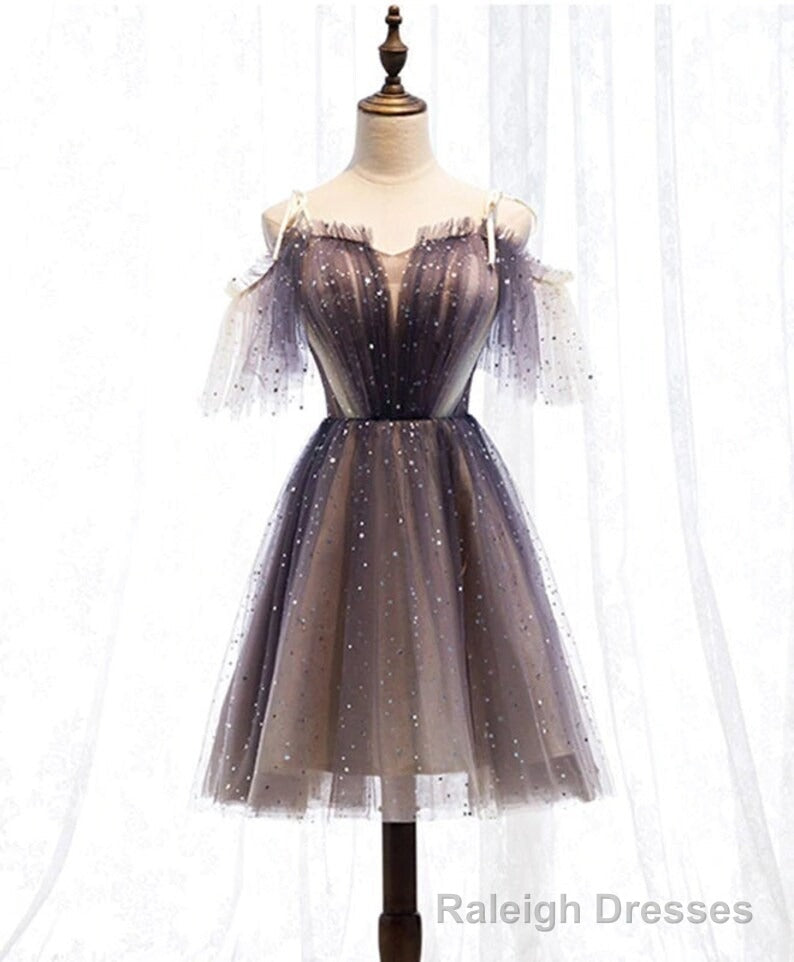 Sweetheart V-neck Starlit Cloud Tulle Mini Length Homecoming Dress Secondary image