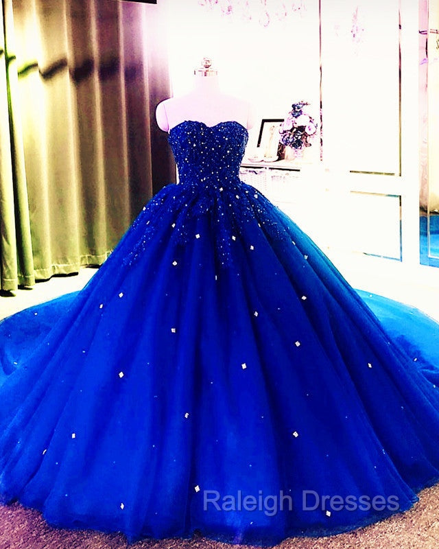 Sweetheart Wedding Dress Tulle Ball Gown Lace Beaded