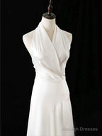 Timeless A-Line Halter Satin White Wedding Dress Brides Dresses